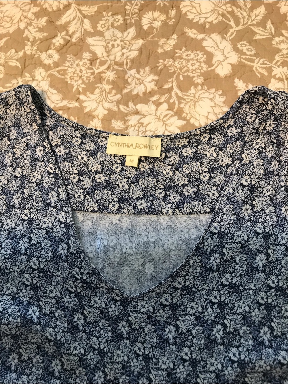 Cynthia Rowley Blue Floral V-Neck Ruffle Tank - Picture 5 of 7